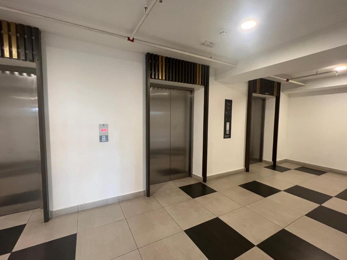Mucihome Clio 3R2B, Putrajaya Condo Near To Ioi City Mall, Alamanda, Hospital Serdang, Wetland Studio Kru Dll- Non Smoking Home For Malaysian Only Exterior photo